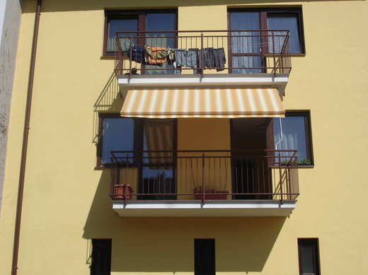 Horizontální venkovní markýza RODI-M - www.světloAstín.cz